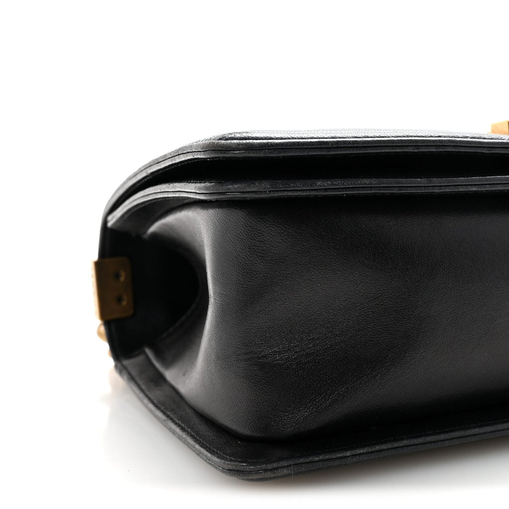 Lambskin Quilted Medium Boy Flap Black