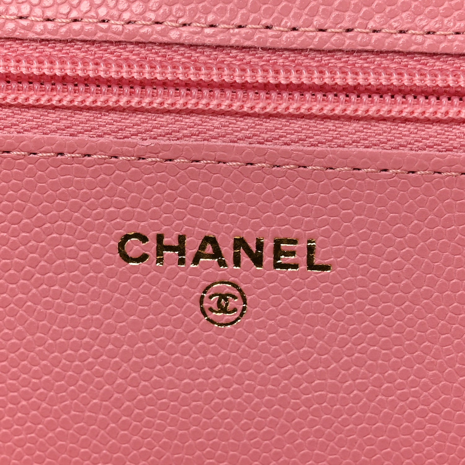 Caviar Quilted Wallet on Chain WOC Pink