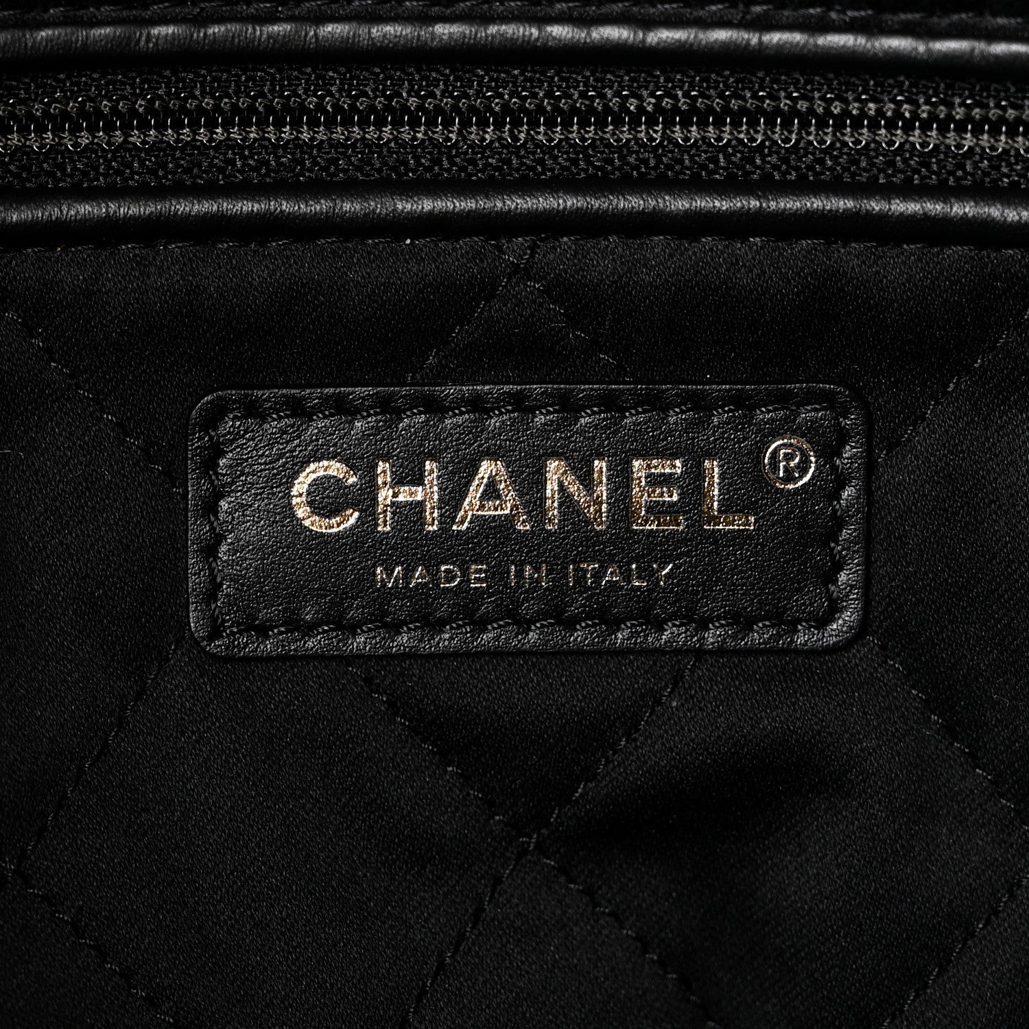Shiny Calfskin Quilted Small Chanel 22 Black