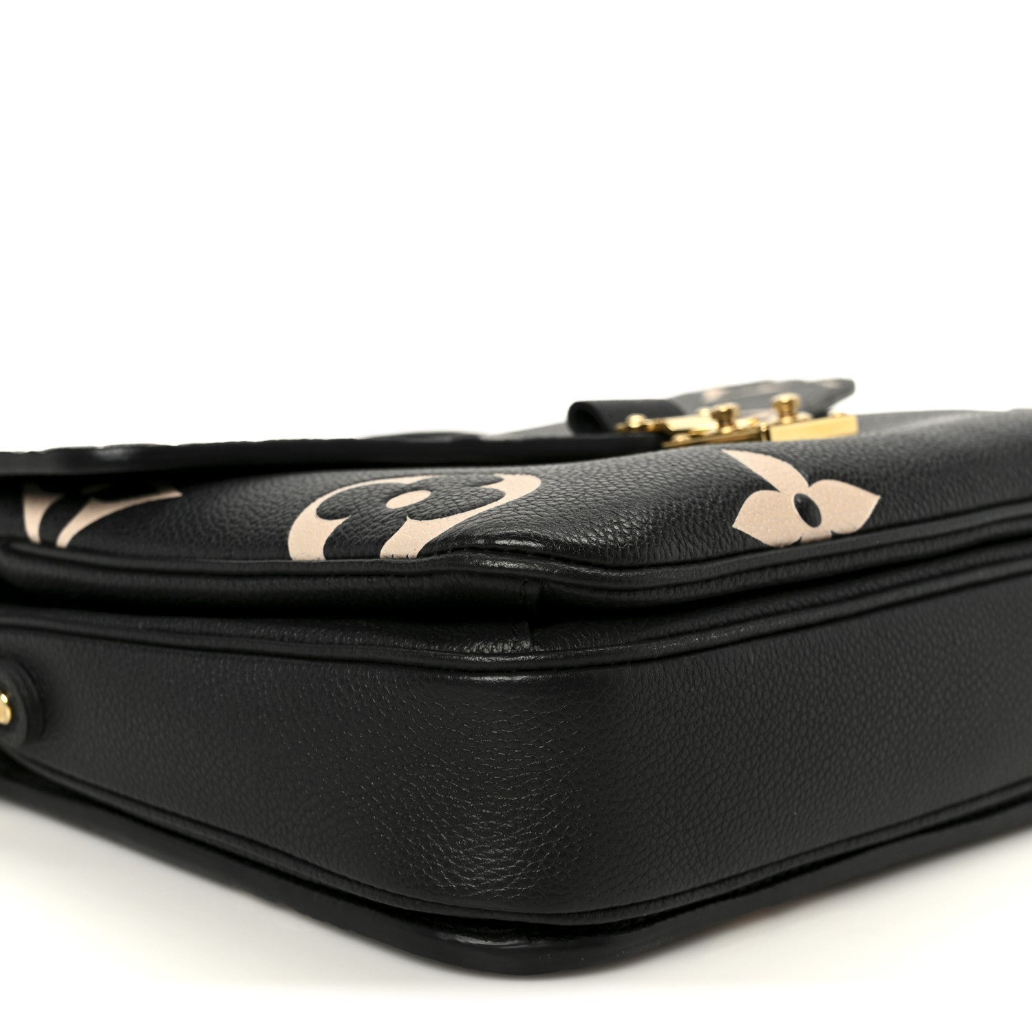 Empreinte Monogram Giant Pochette Metis Black Beige