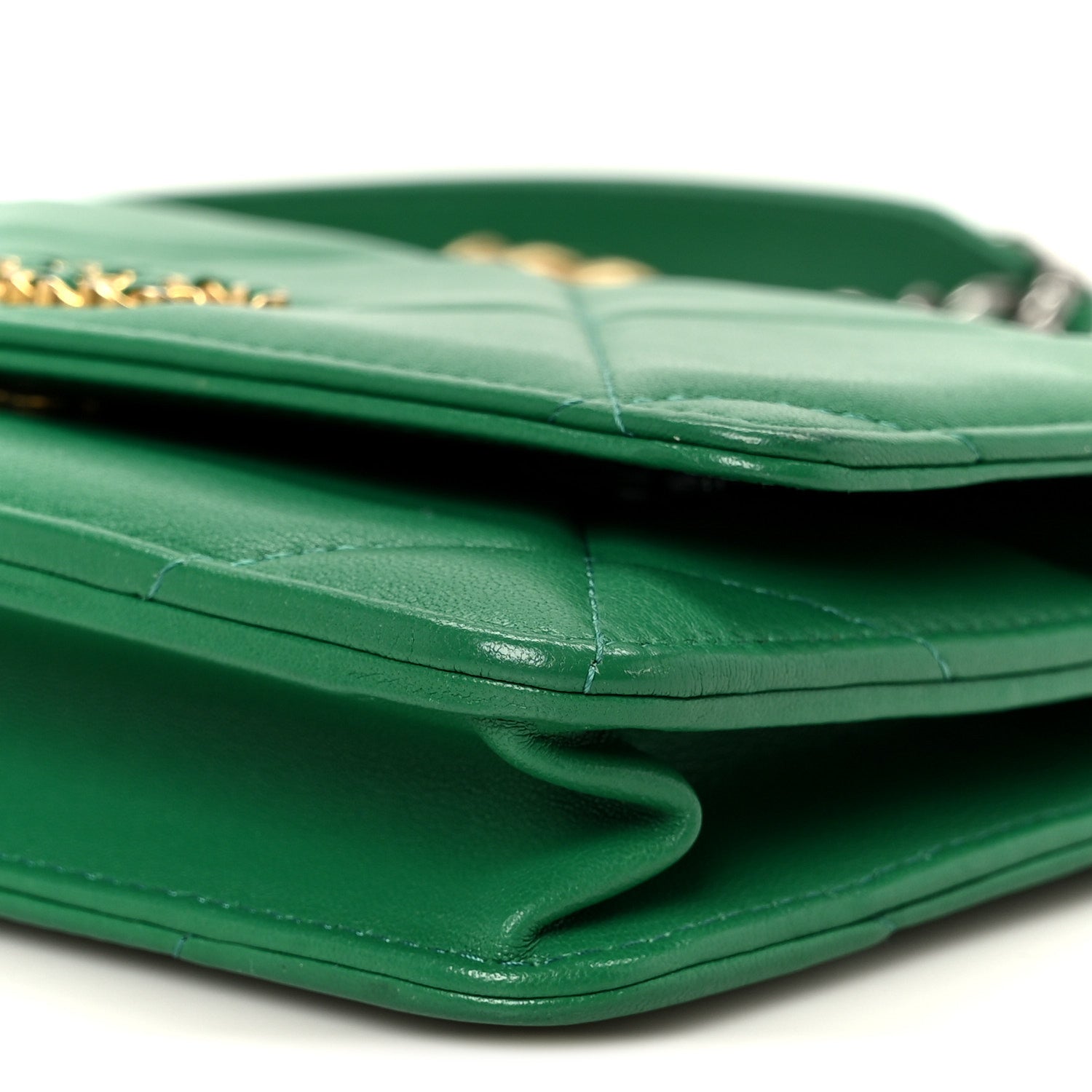 Lambskin Quilted Chanel 19 Wallet On Chain WOC Green