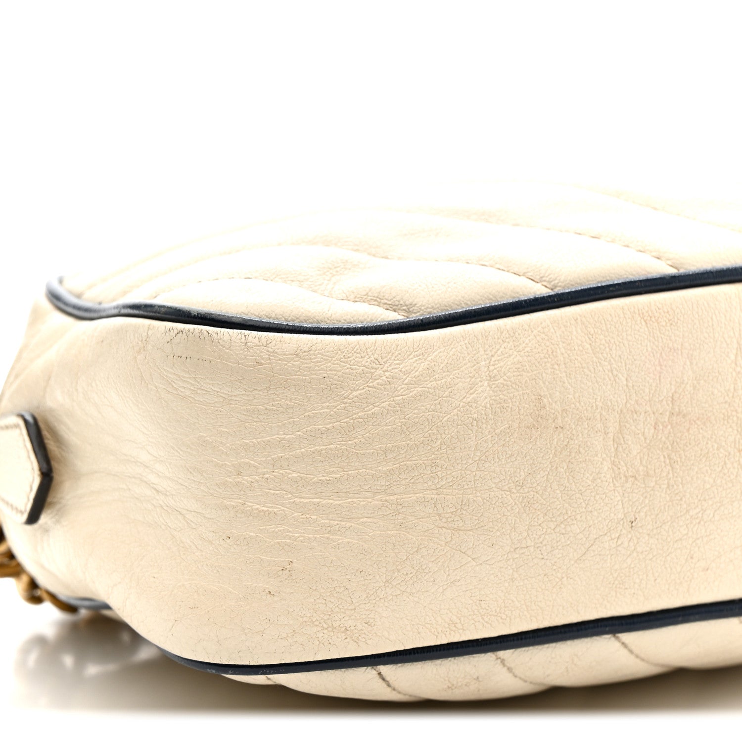 Vintage Effect Calfskin Matelasse Diagonal Small Torchon GG Marmont Chain Shoulder Bag Mystic White Blue Agata