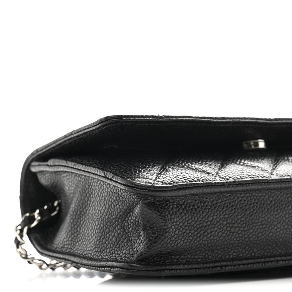 Caviar Quilted Wallet on Chain WOC Black
