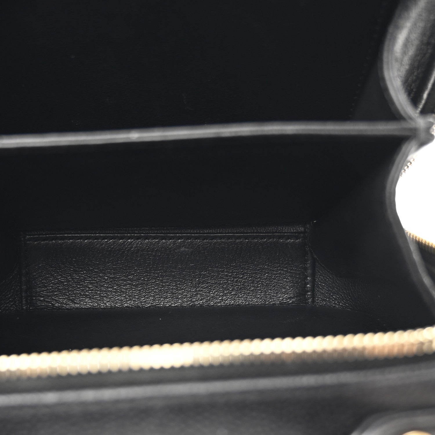 Caviar Quilted Small CC Filigree Vanity Case Black