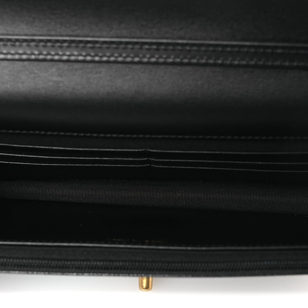 Pearly Caviar Quilted Fit For You Wallet On Chain WOC Black