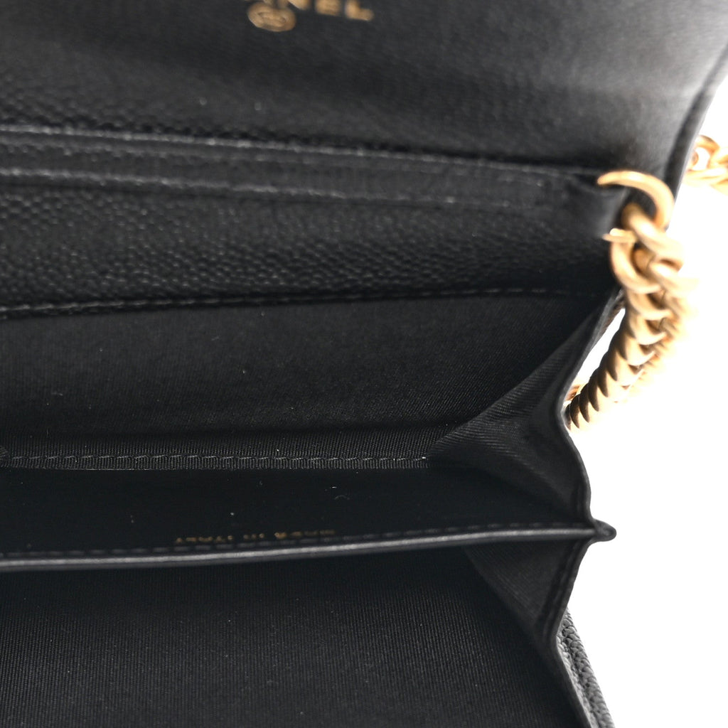 Caviar Quilted Boy Card Holder On Chain Black