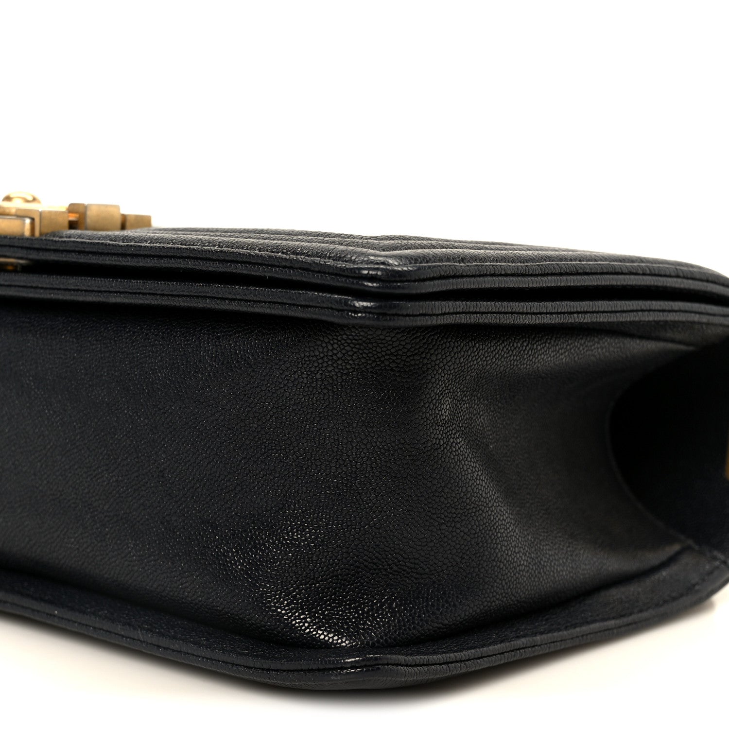 Caviar Quilted Medium Boy Flap Navy