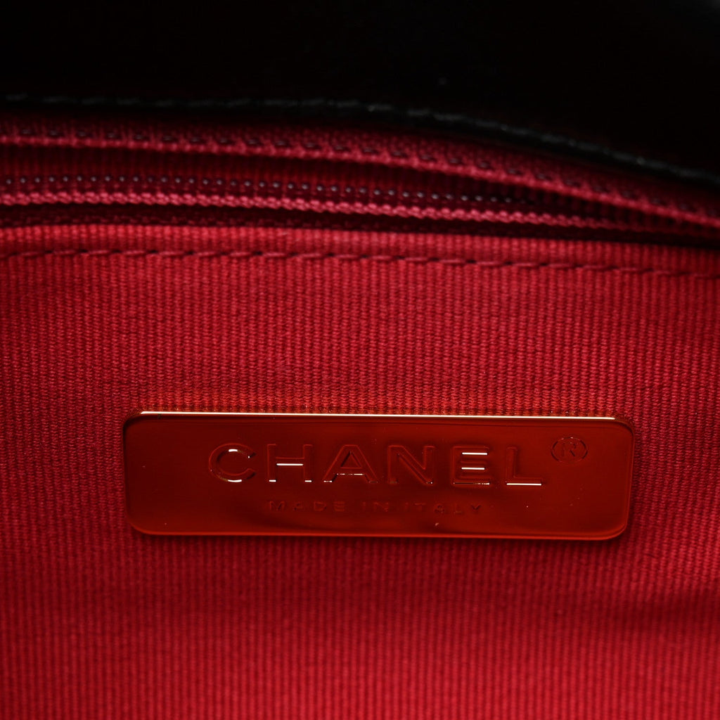 Lambskin Quilted Medium Chanel 19 Flap Black