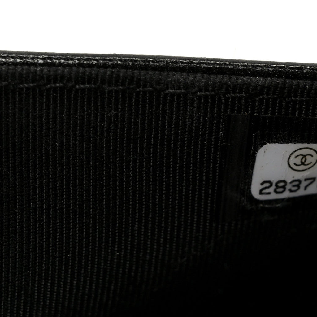 Lambskin Chevron Quilted Wallet On Chain WOC Black