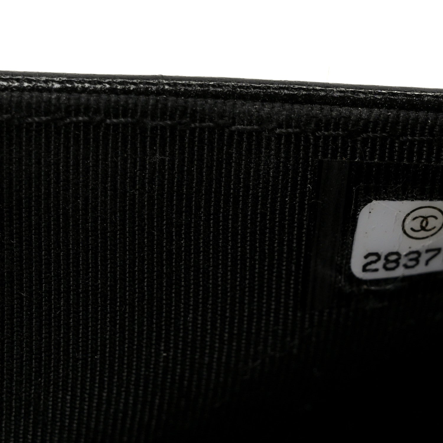 Lambskin Chevron Quilted Wallet On Chain WOC Black