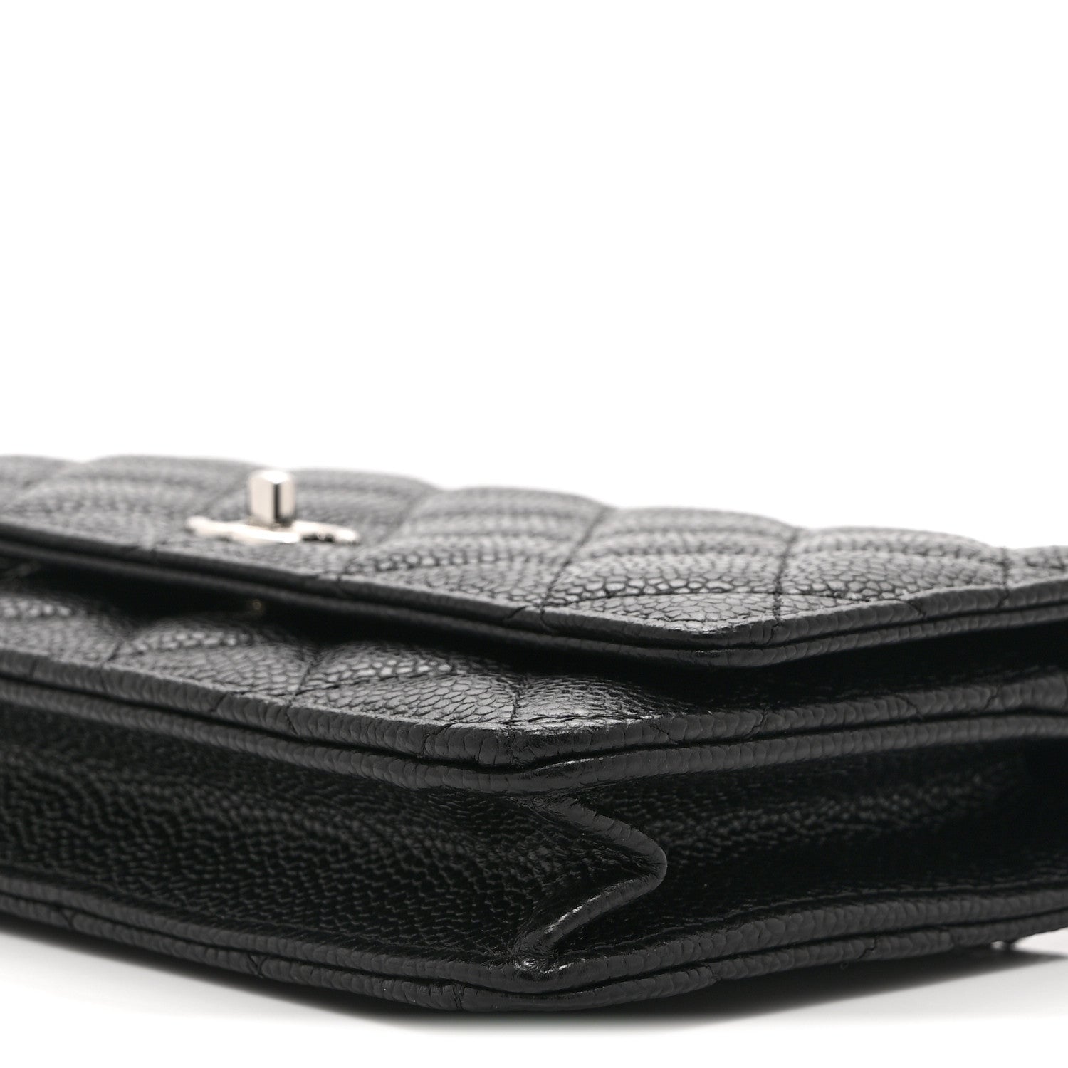 Caviar Quilted CC Turnlock Wallet On Chain WOC Black
