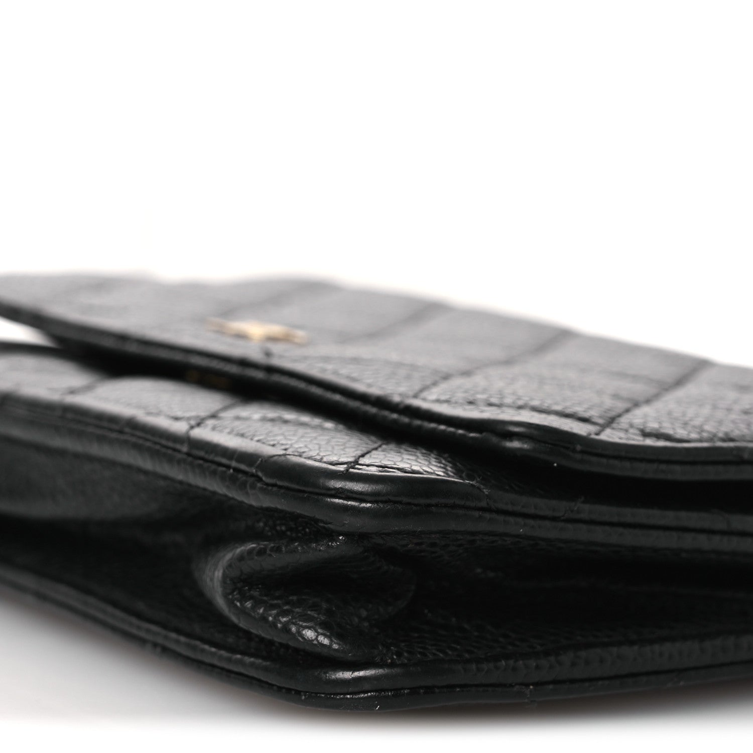 Caviar Quilted Wallet on Chain WOC Black