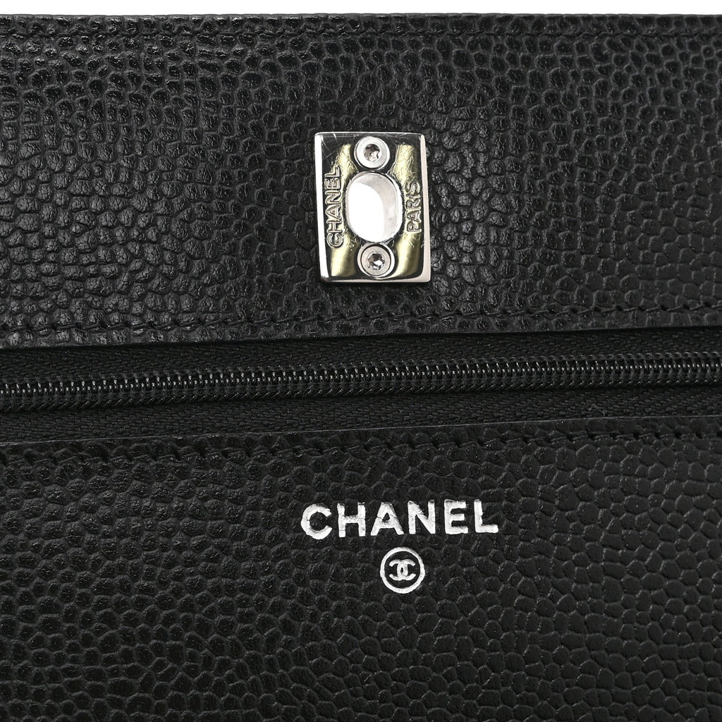 Caviar Quilted CC Turnlock Wallet On Chain WOC Black