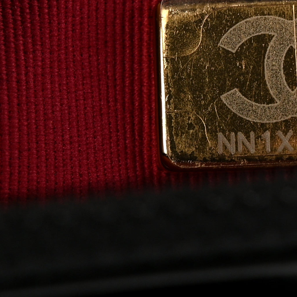 Lambskin Quilted Chanel 19 Wallet On Chain WOC Black