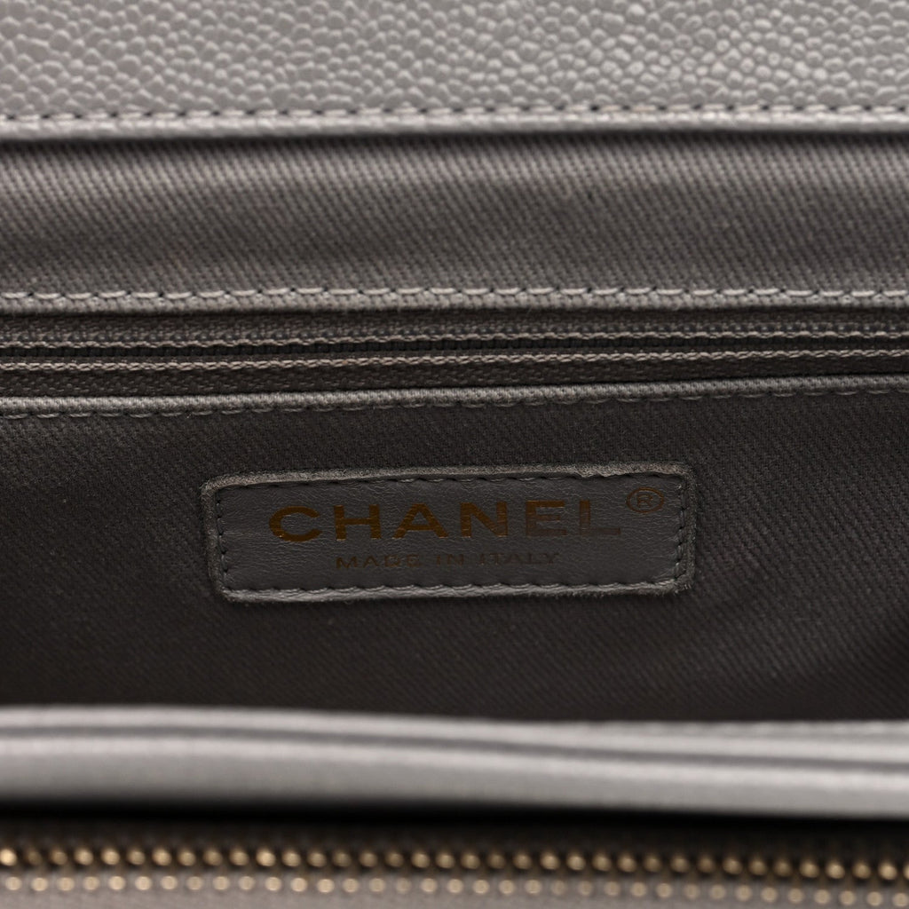 Caviar Quilted Small Business Affinity Flap Grey