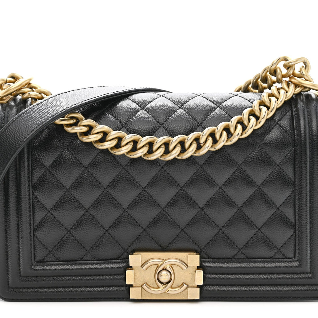Caviar Quilted Medium Boy Flap Black
