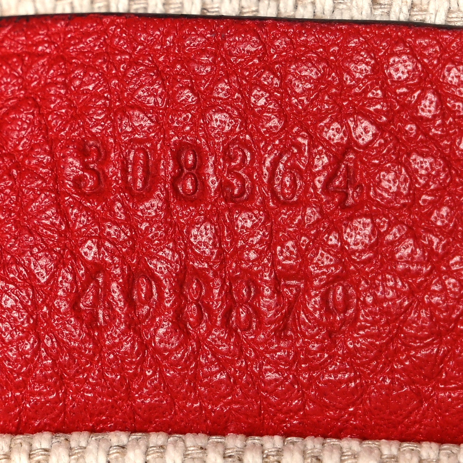 Pebbled Calfskin Small Soho Disco Bag Vibrant Red