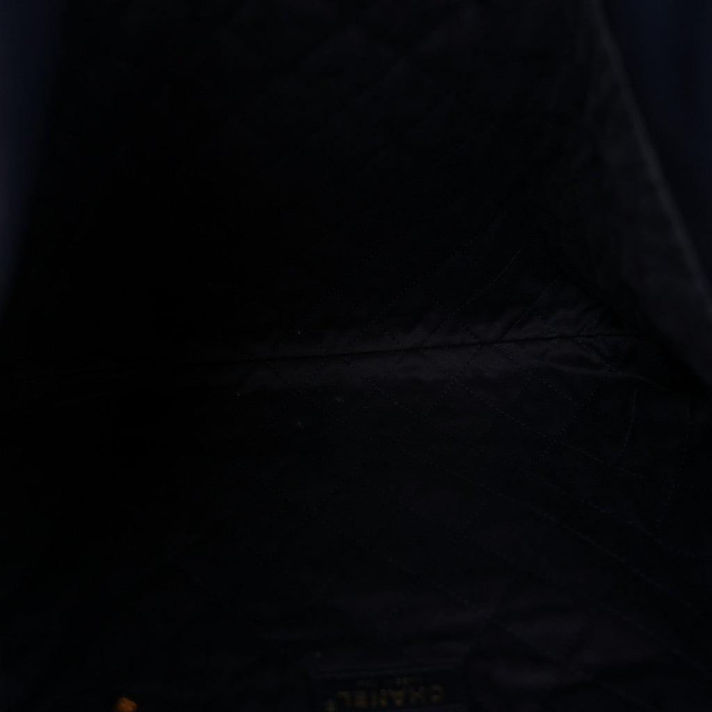 Shiny Calfskin Quilted Chanel 22 Navy Blue