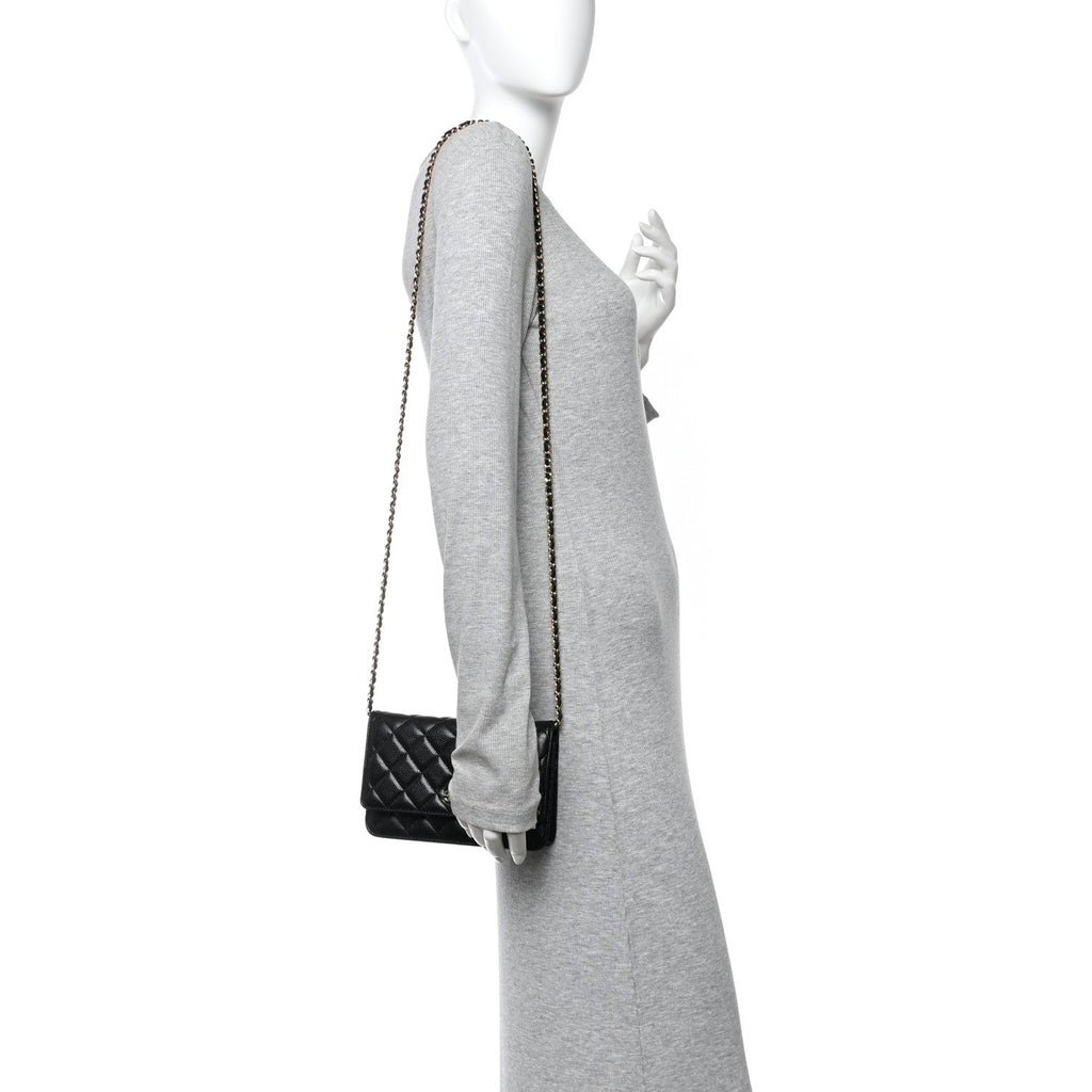 Caviar Quilted Wallet on Chain WOC Black