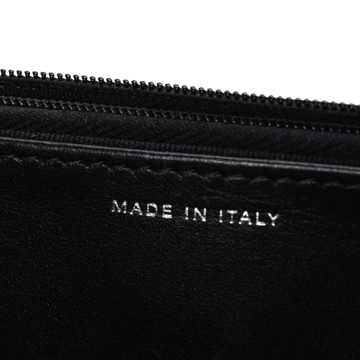 Caviar Quilted Boy Wallet On Chain WOC Black