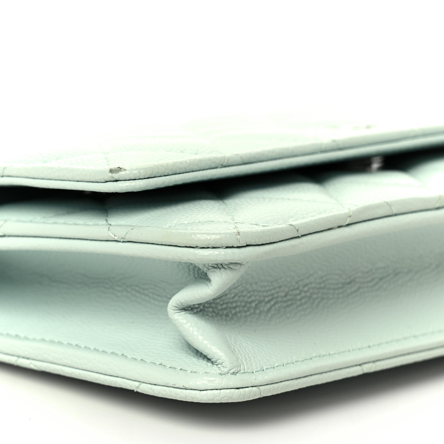 Caviar Quilted Wallet on Chain WOC Light Blue