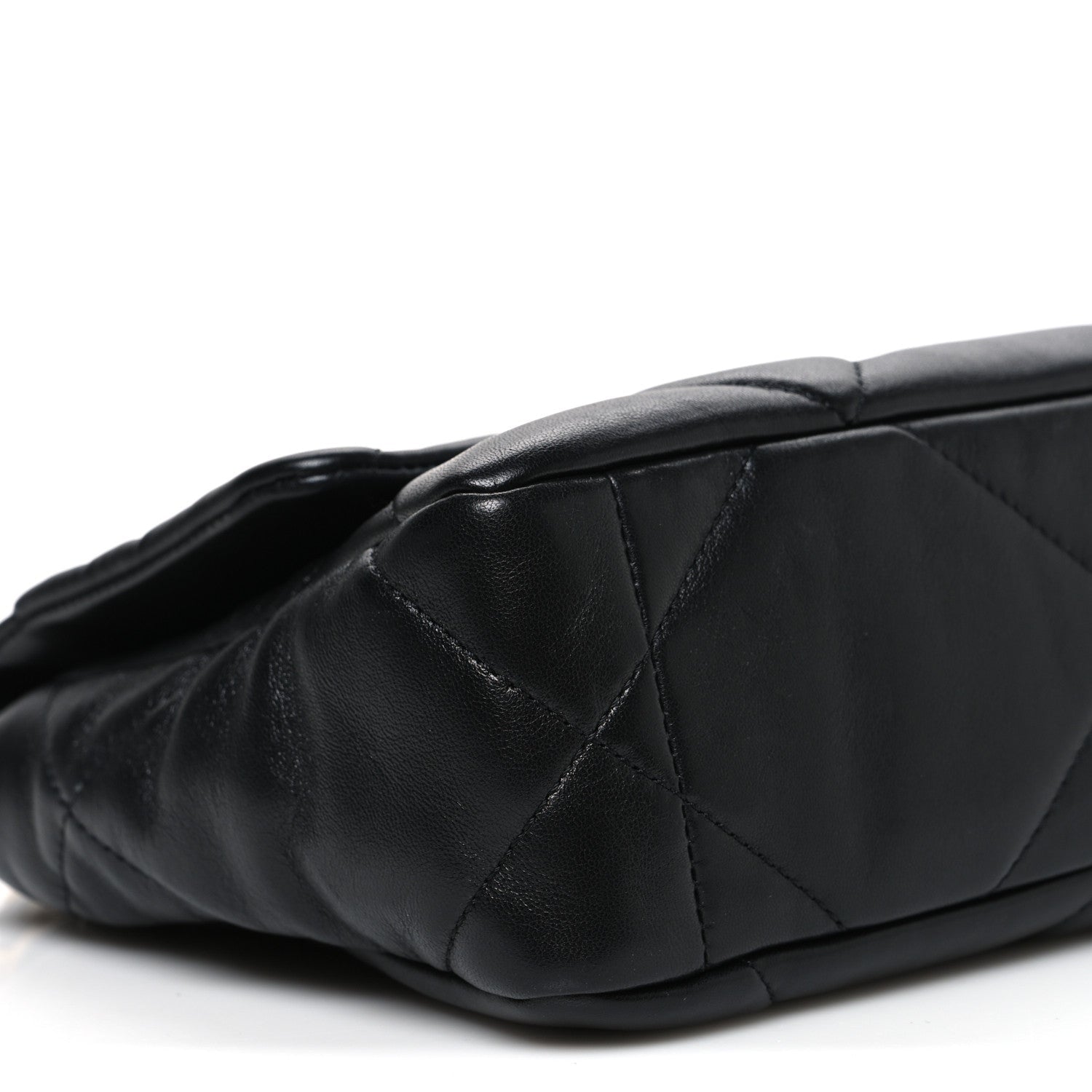Lambskin Quilted Medium Chanel 19 Flap Black