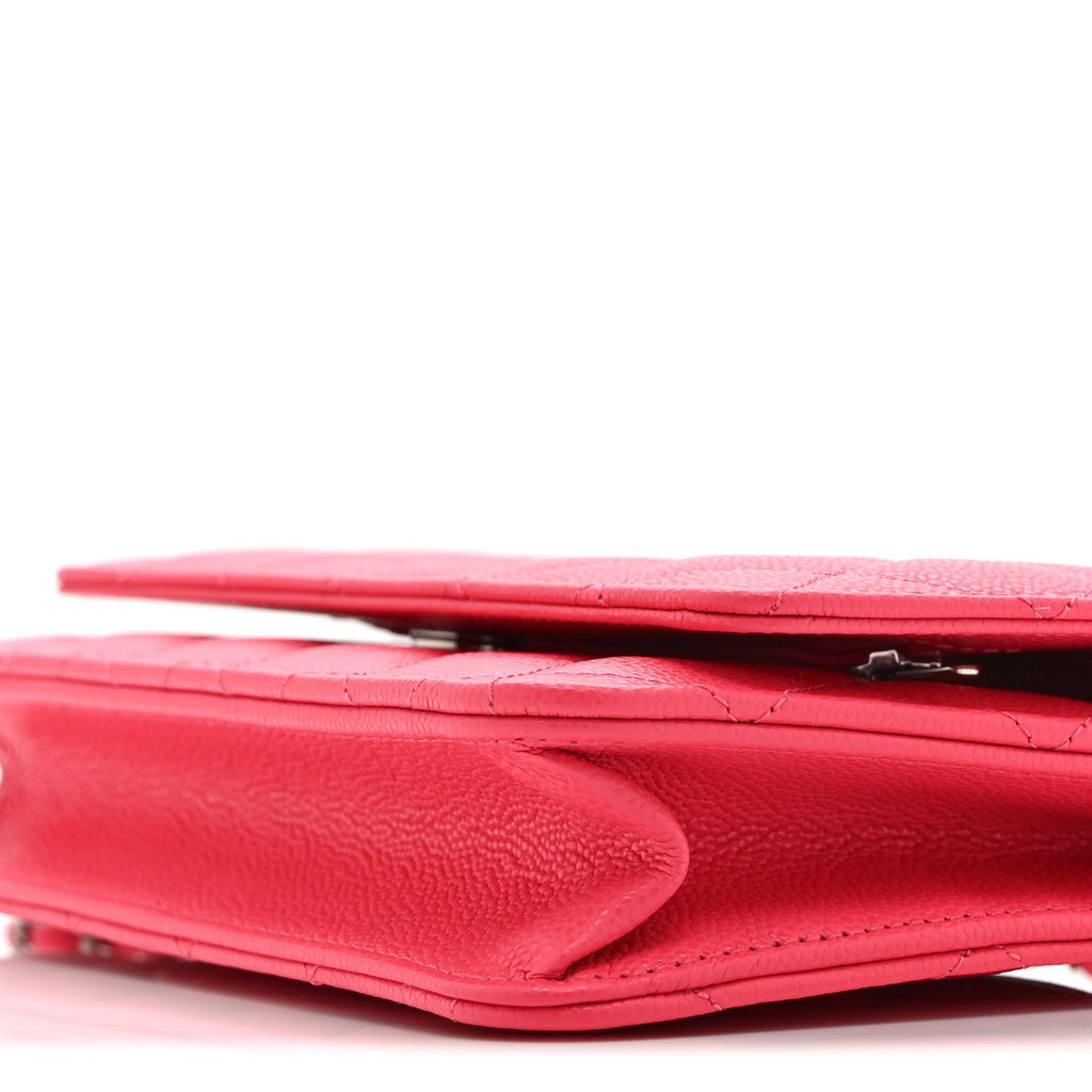 Caviar Quilted Wallet on Chain WOC Dark Pink