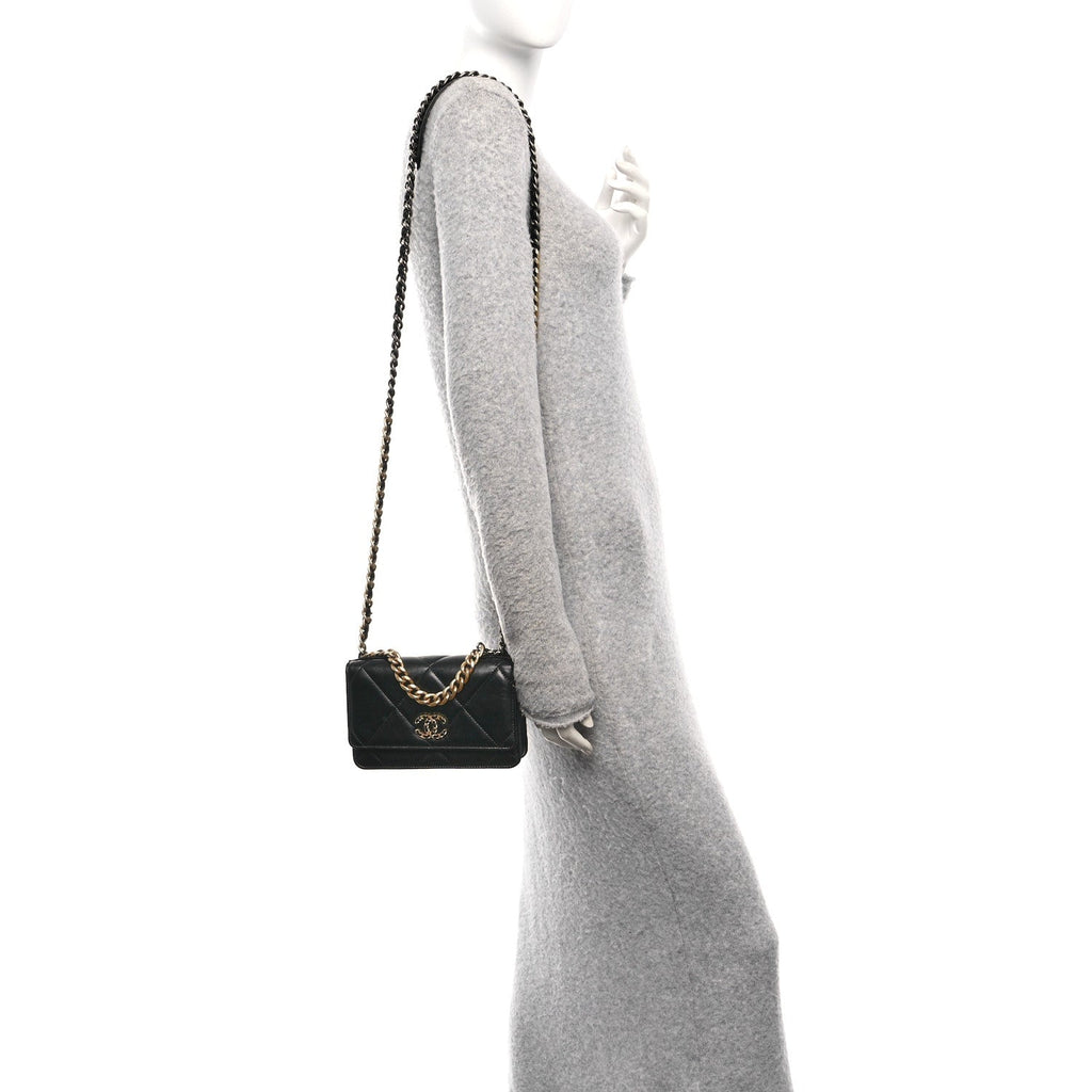 Lambskin Quilted Chanel 19 Wallet On Chain WOC Black