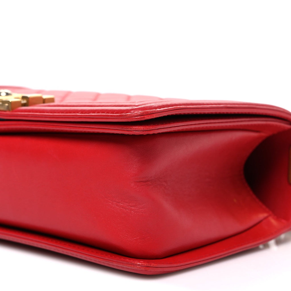 Lambskin Quilted Medium Boy Flap Red