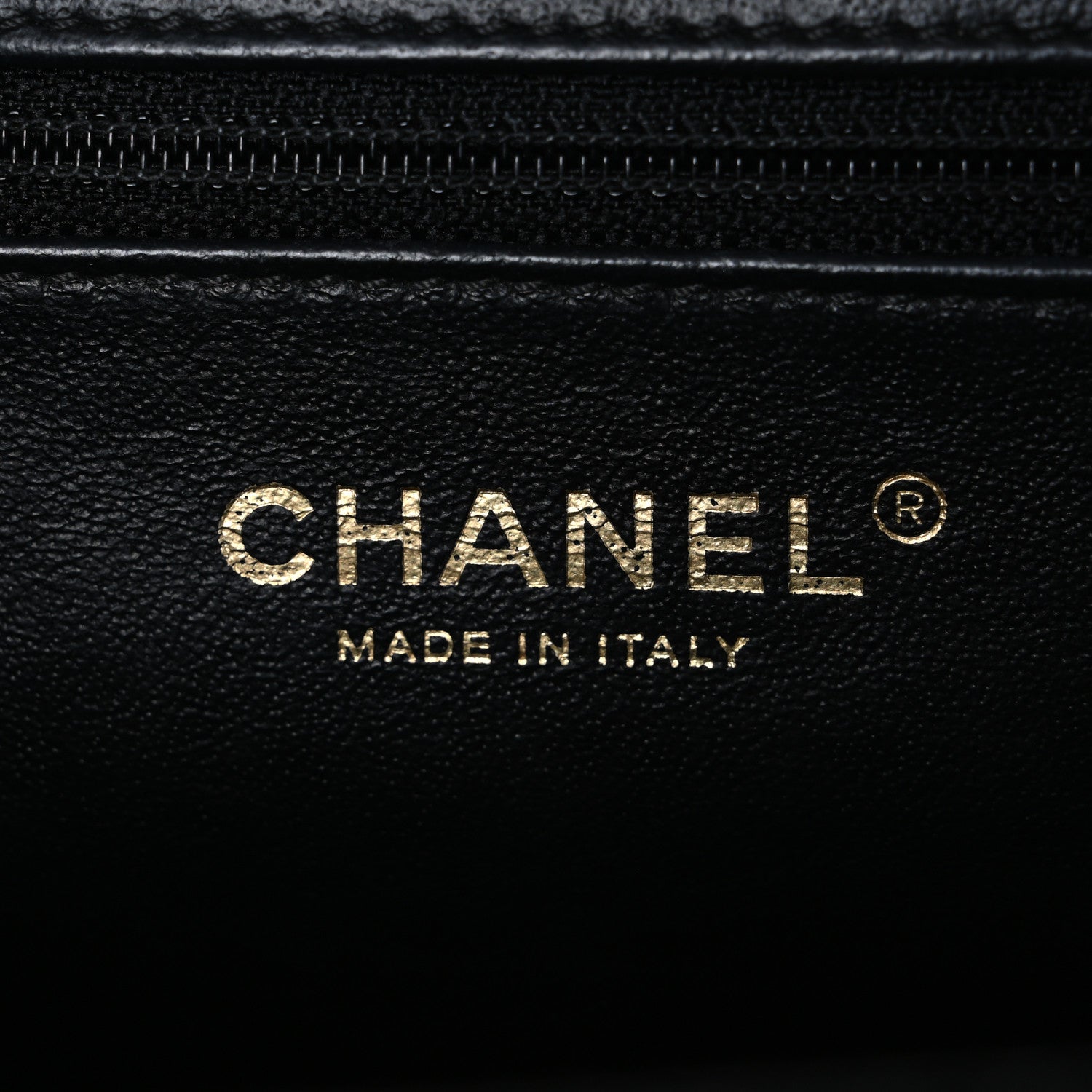 Caviar Quilted Large Business Affinity Flap Black