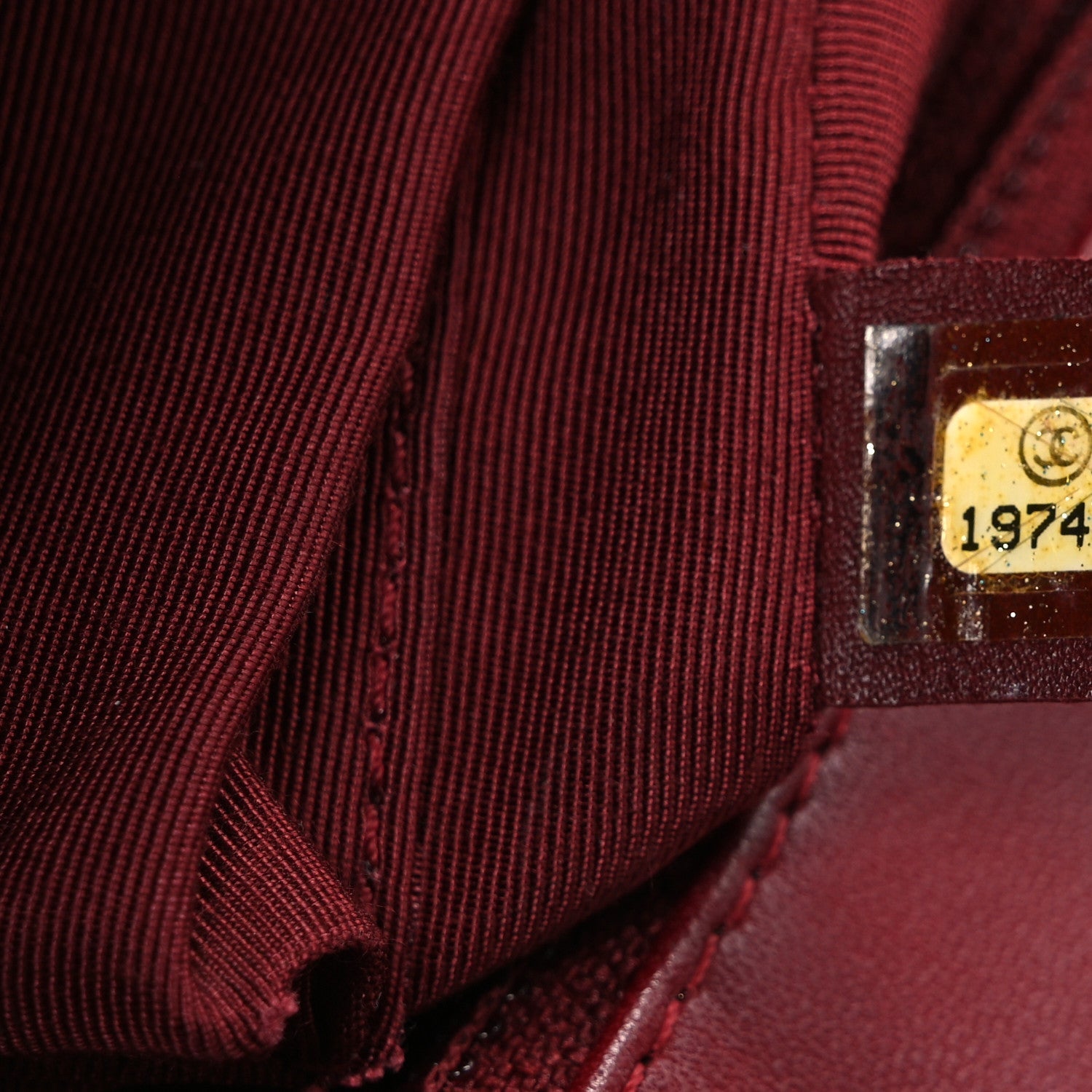 Lambskin Quilted New Medium Boy Flap Red