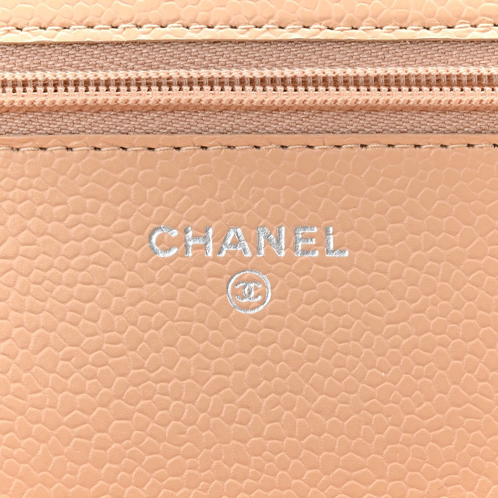 Caviar Quilted Wallet on Chain WOC Beige