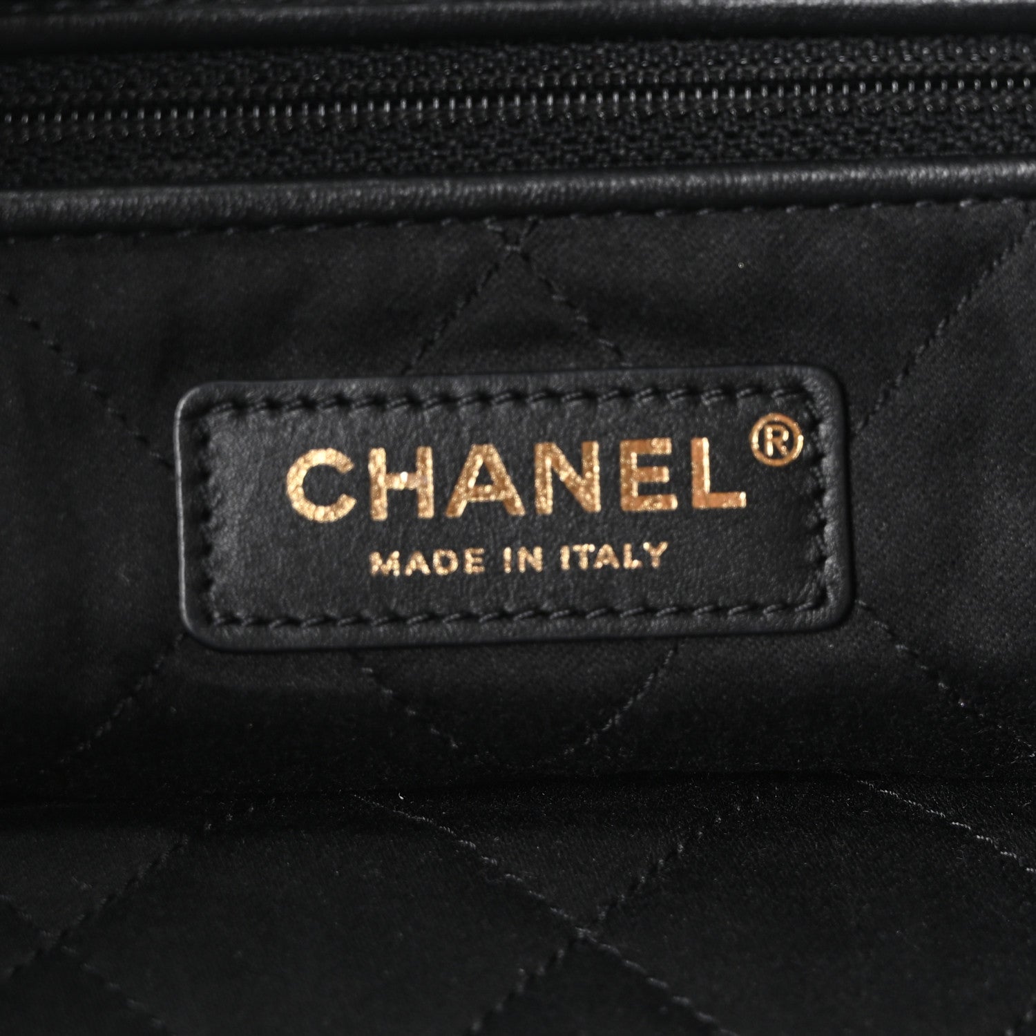 Shiny Calfskin Quilted Small Chanel 22 Black
