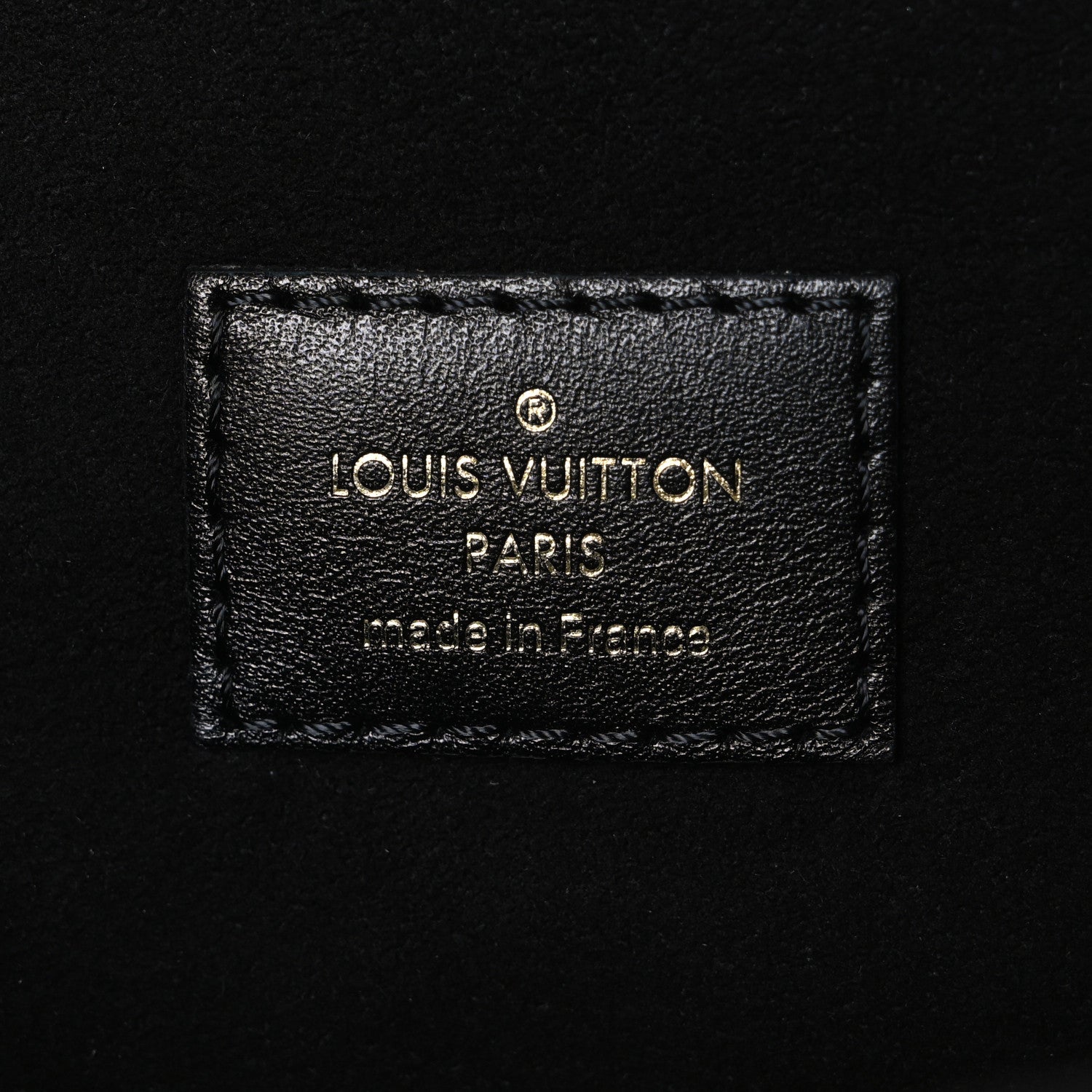Reverse Monogram Pochette Metis