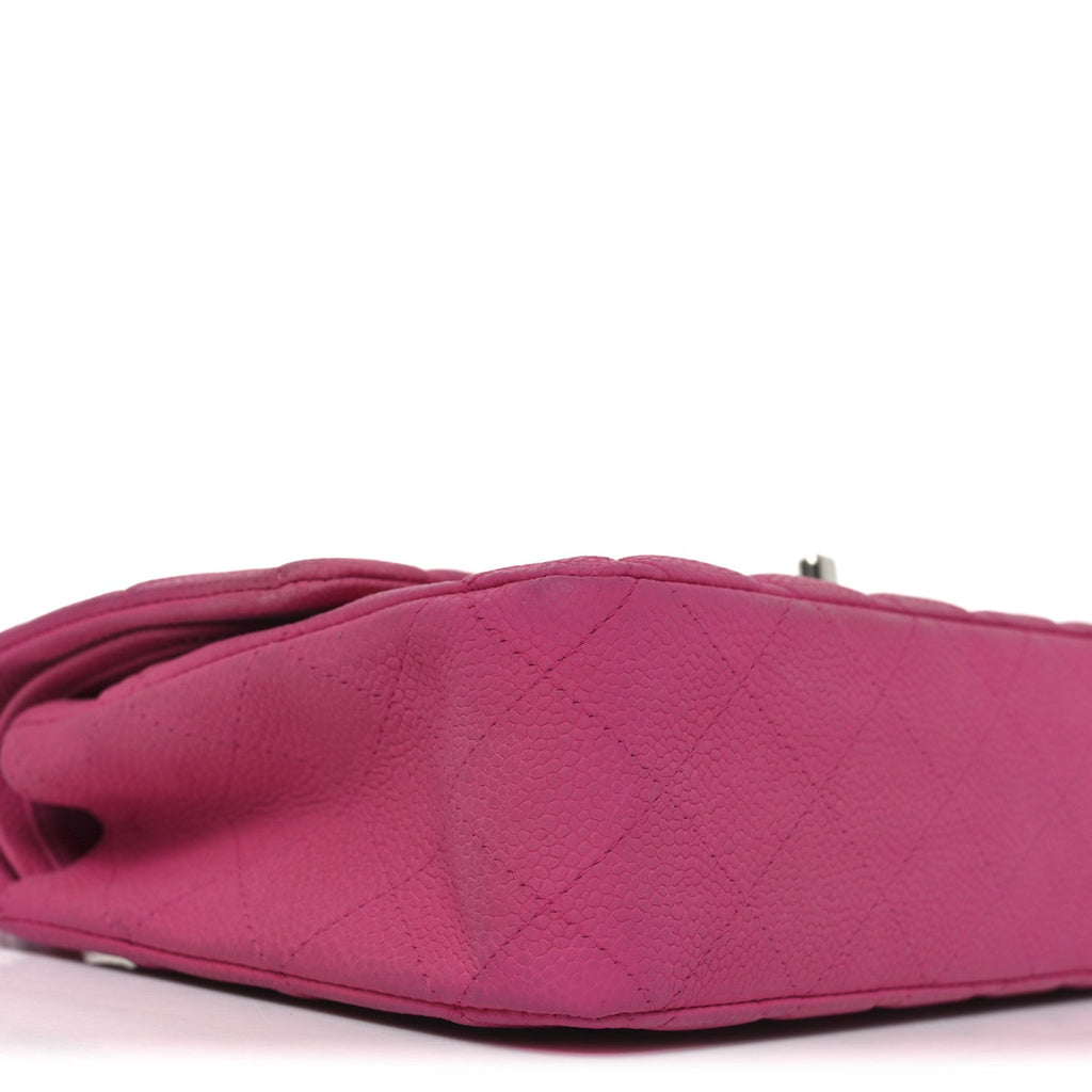 Iridescent Caviar Quilted Medium Double Flap Pink