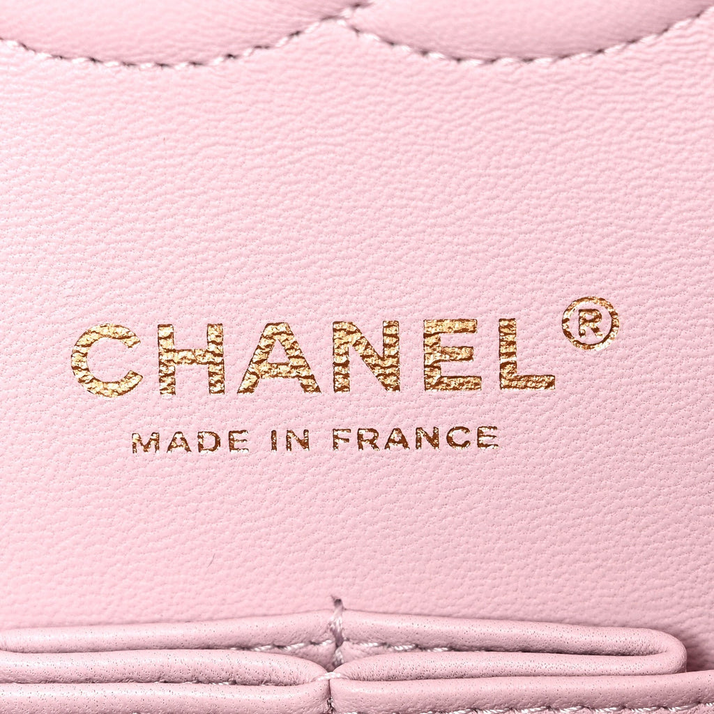Caviar Quilted Medium Double Flap Light Pink