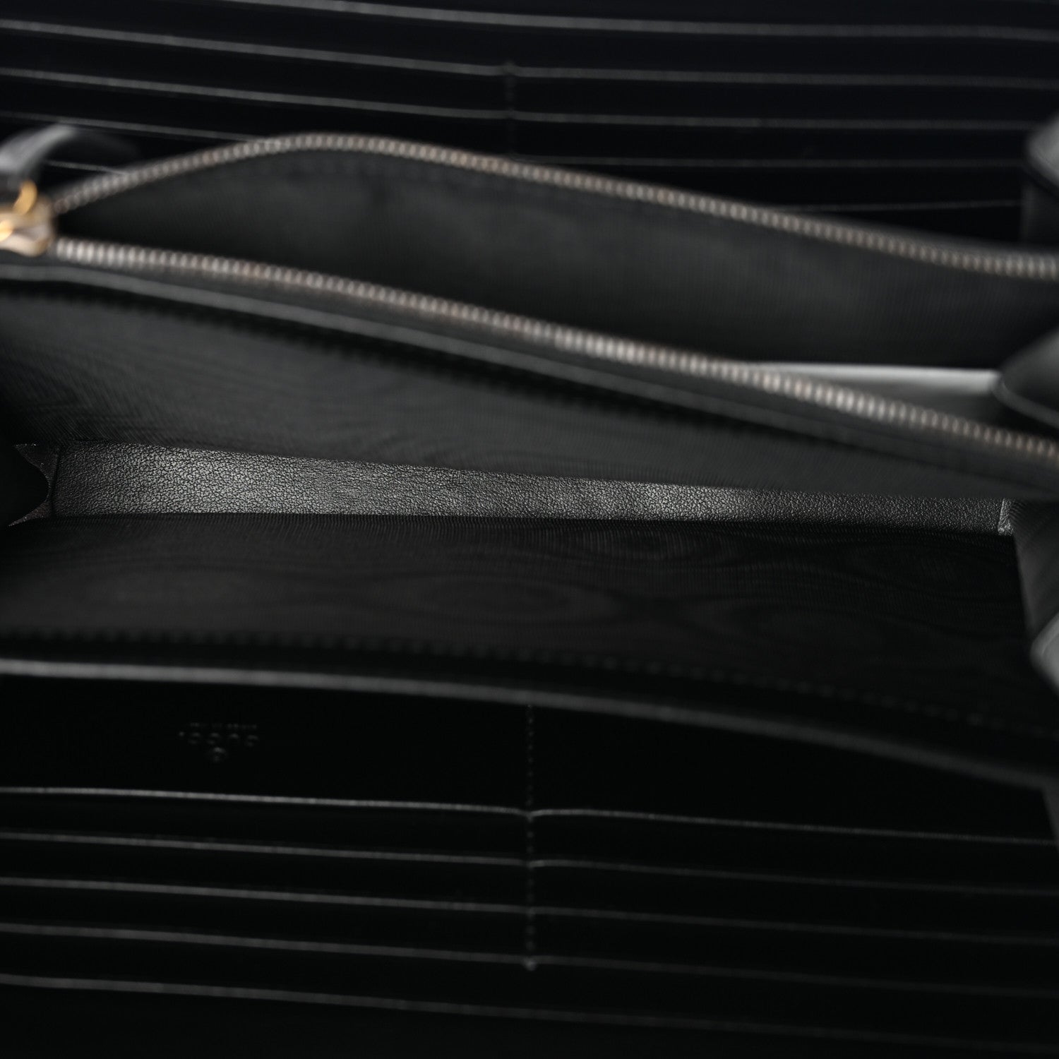 Calfskin Matelasse GG Marmont Chain Wallet Black