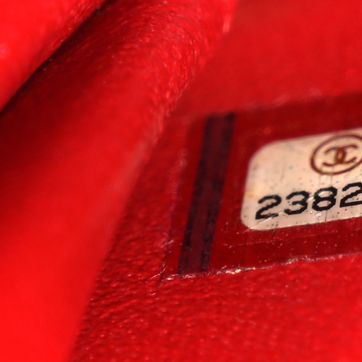 Caviar Quilted Small Business Affinity Flap Red