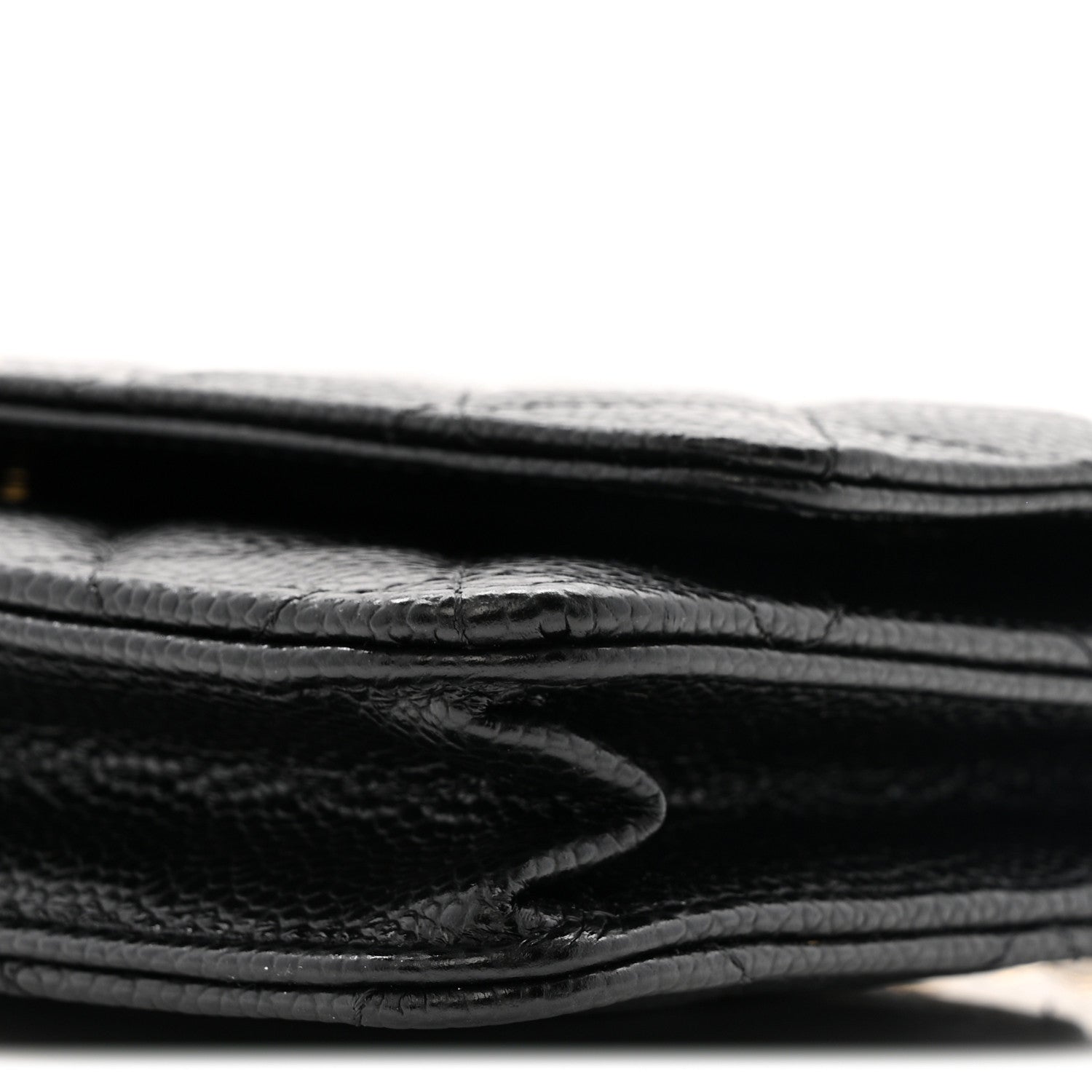 Caviar Quilted Wallet on Chain WOC Black