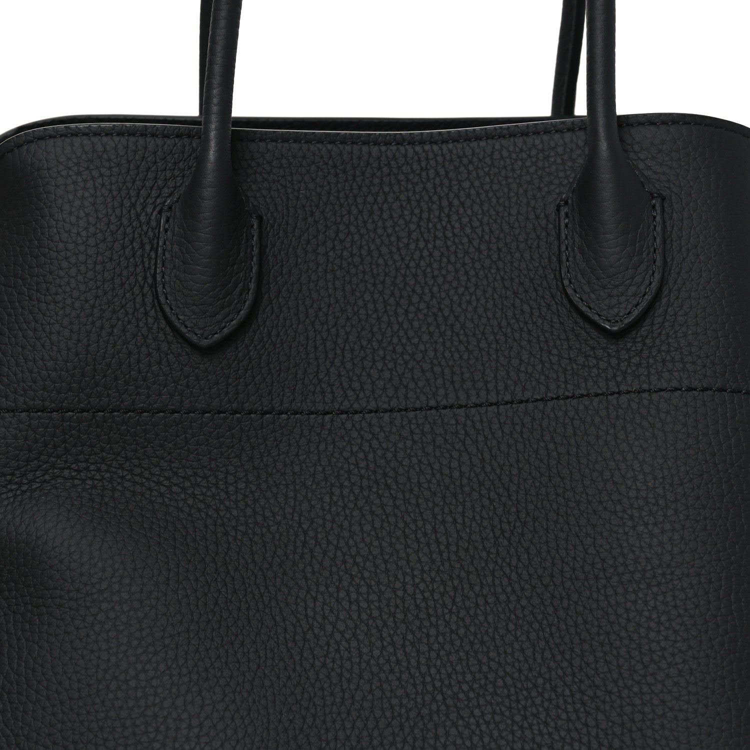Matte Grained Calfskin Soft Margaux 15 Black