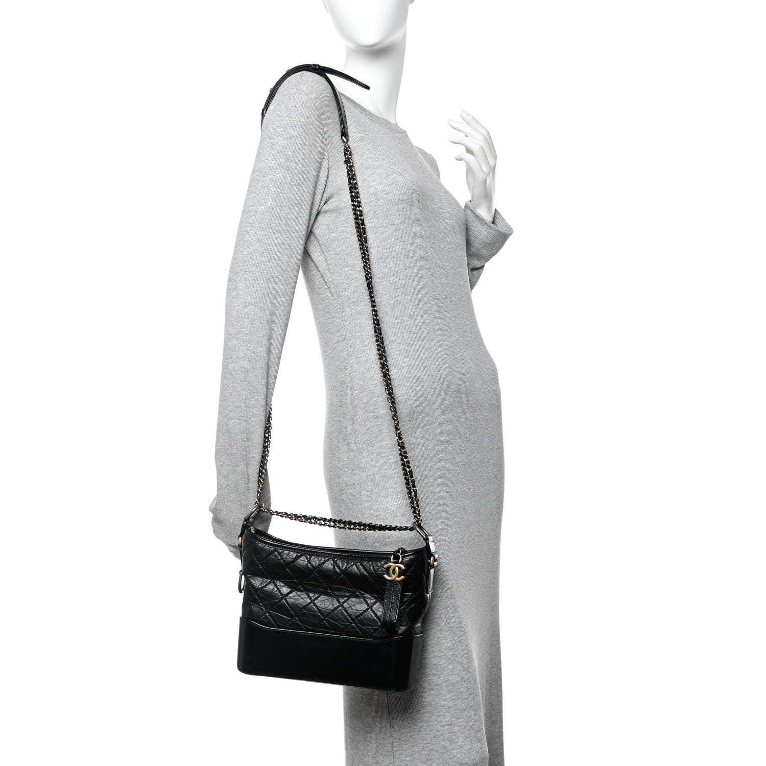 Aged Calfskin Quilted New Medium Gabrielle Hobo Black