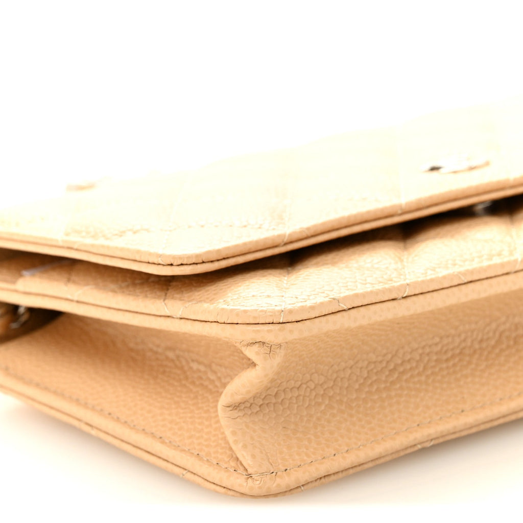 Caviar Quilted Wallet on Chain WOC Beige