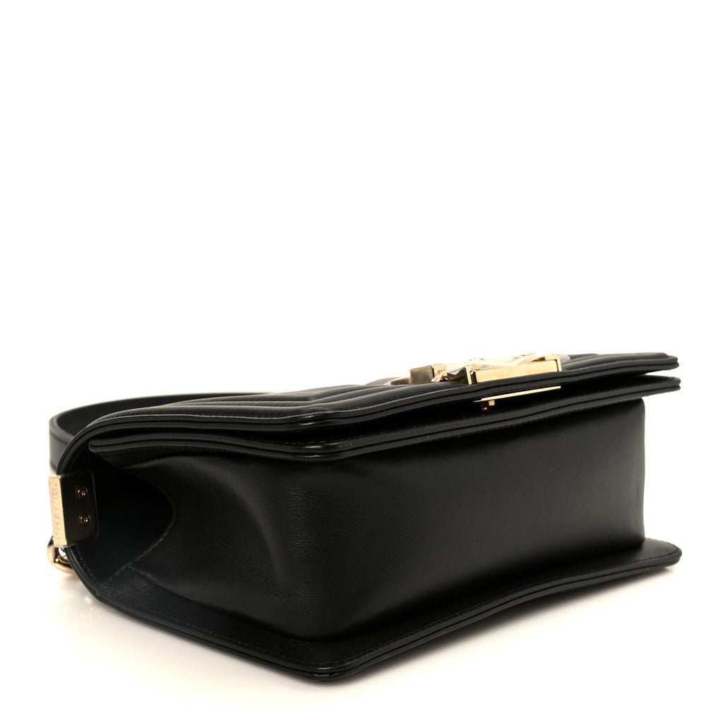 Lambskin Chevron Quilted Small Boy Flap Black