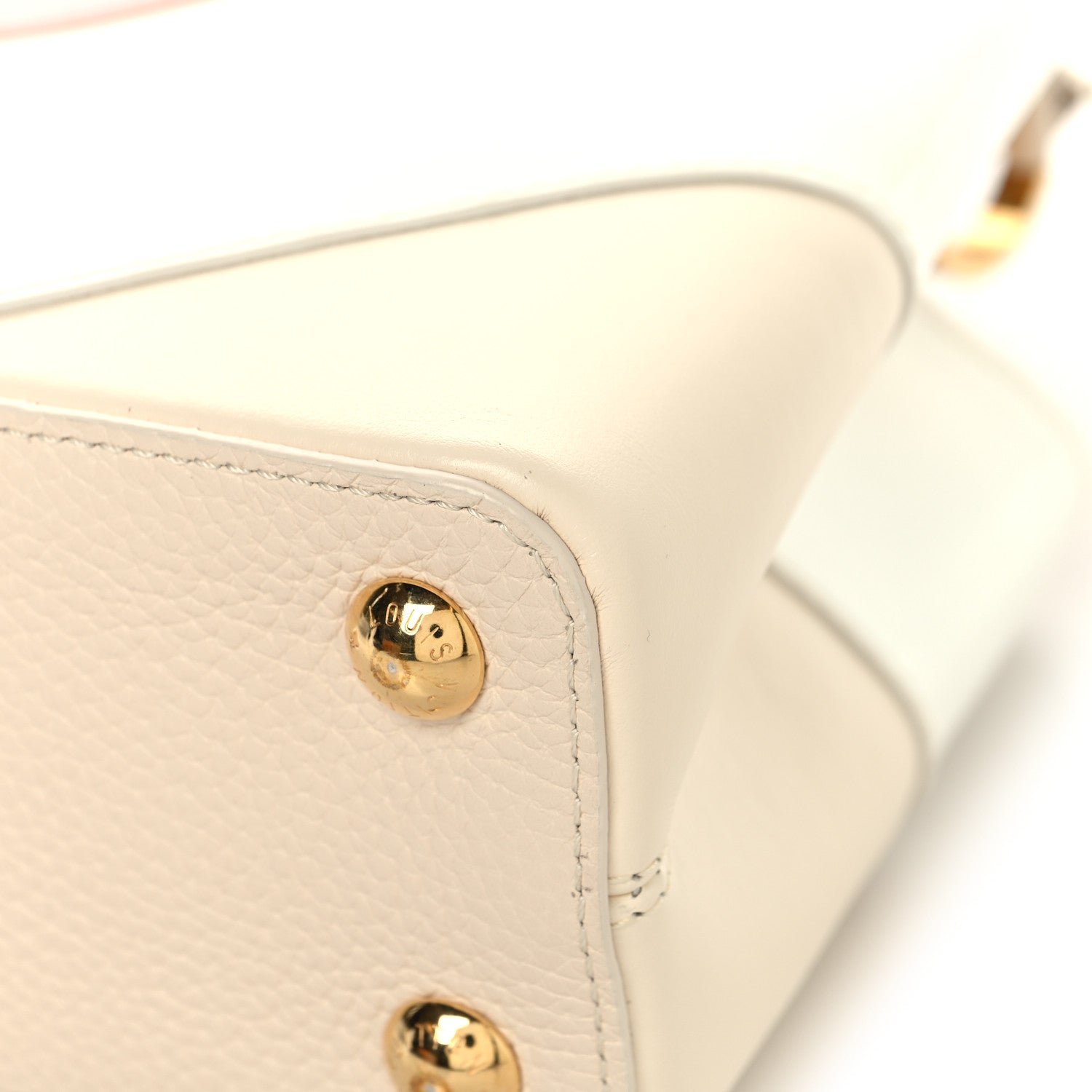 Taurillon Gelato Capucines BB Tonal Vanilla Beige