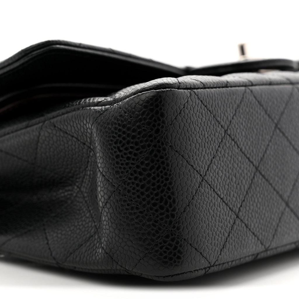 Caviar Quilted Medium Double Flap Black