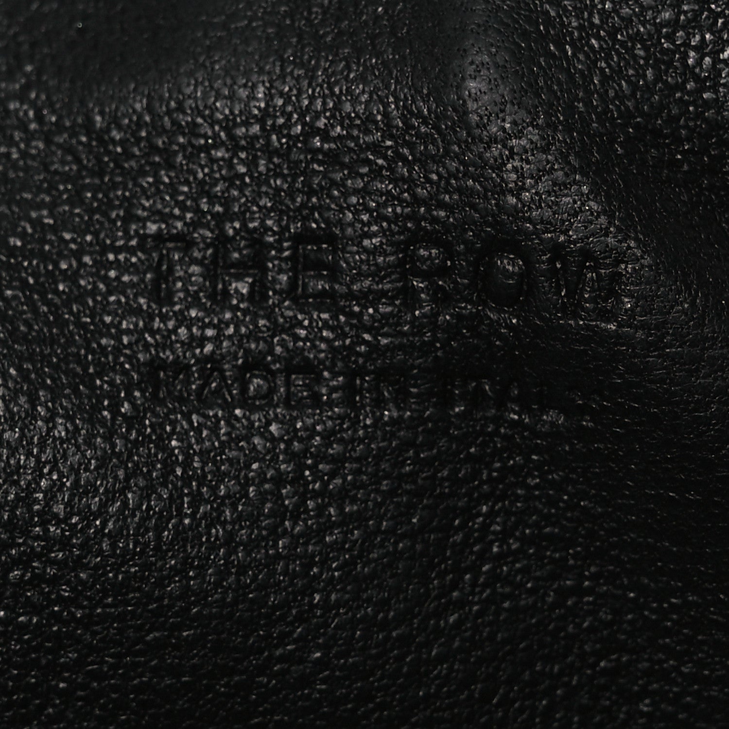 Grained Calfskin 90's Bag Black
