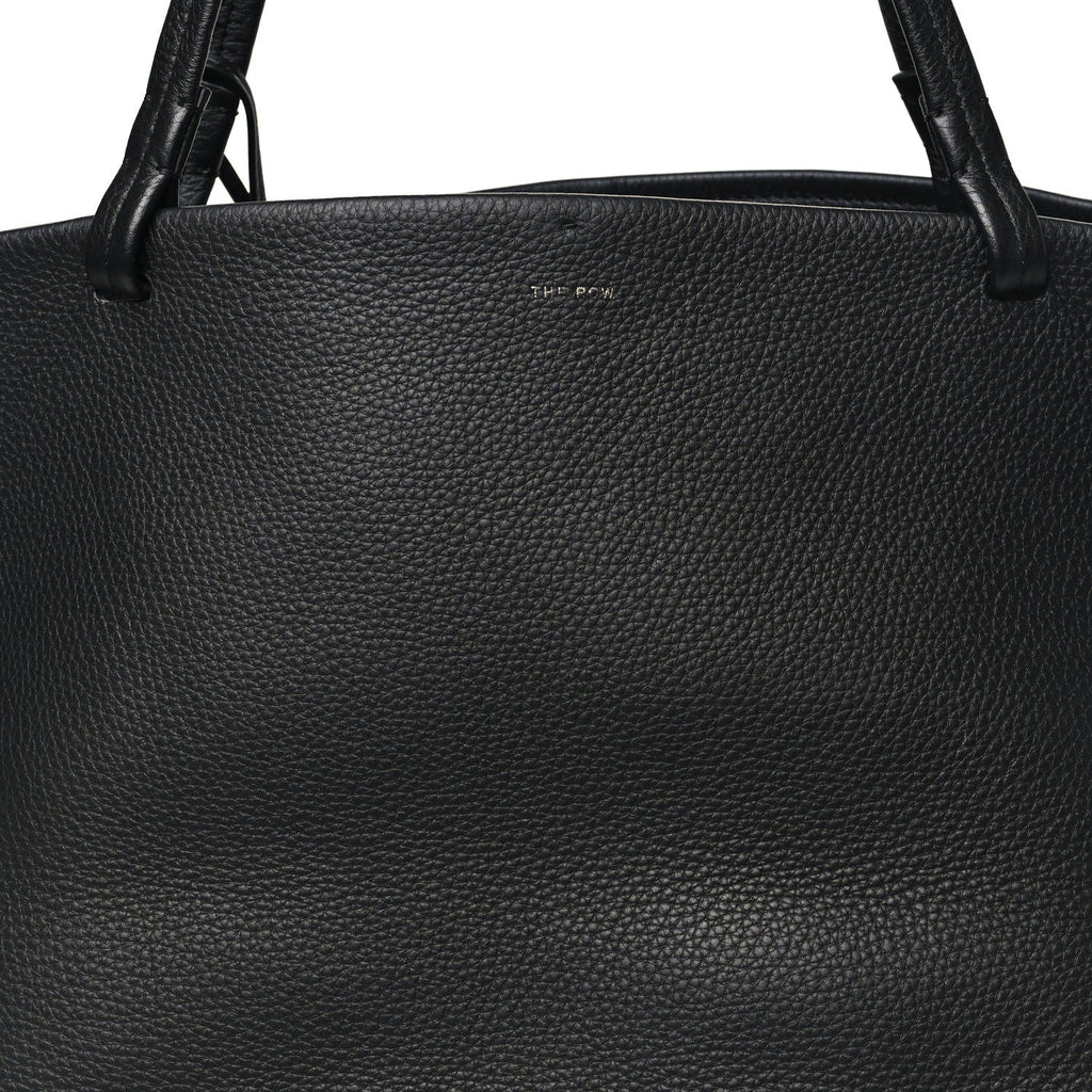Grained Calfskin Park Tote Three Black