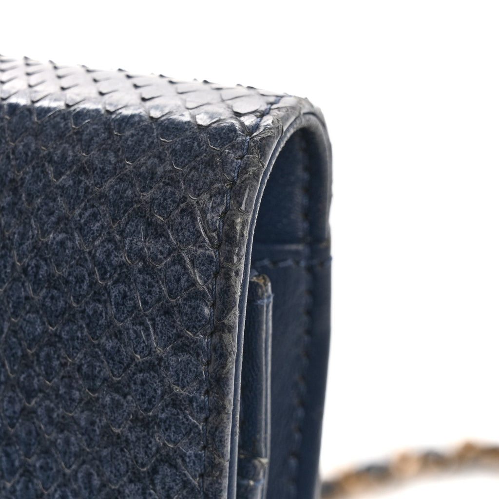 Snakeskin Wallet On Chain WOC Blue