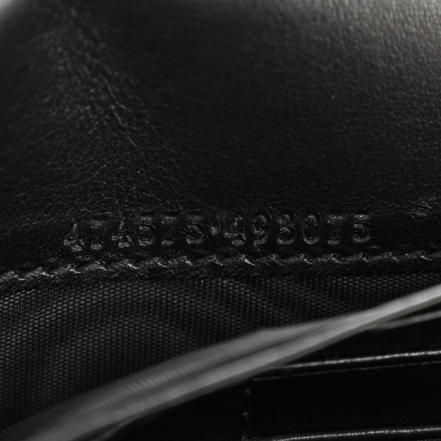 Calfskin Matelasse GG Marmont Chain Wallet Black
