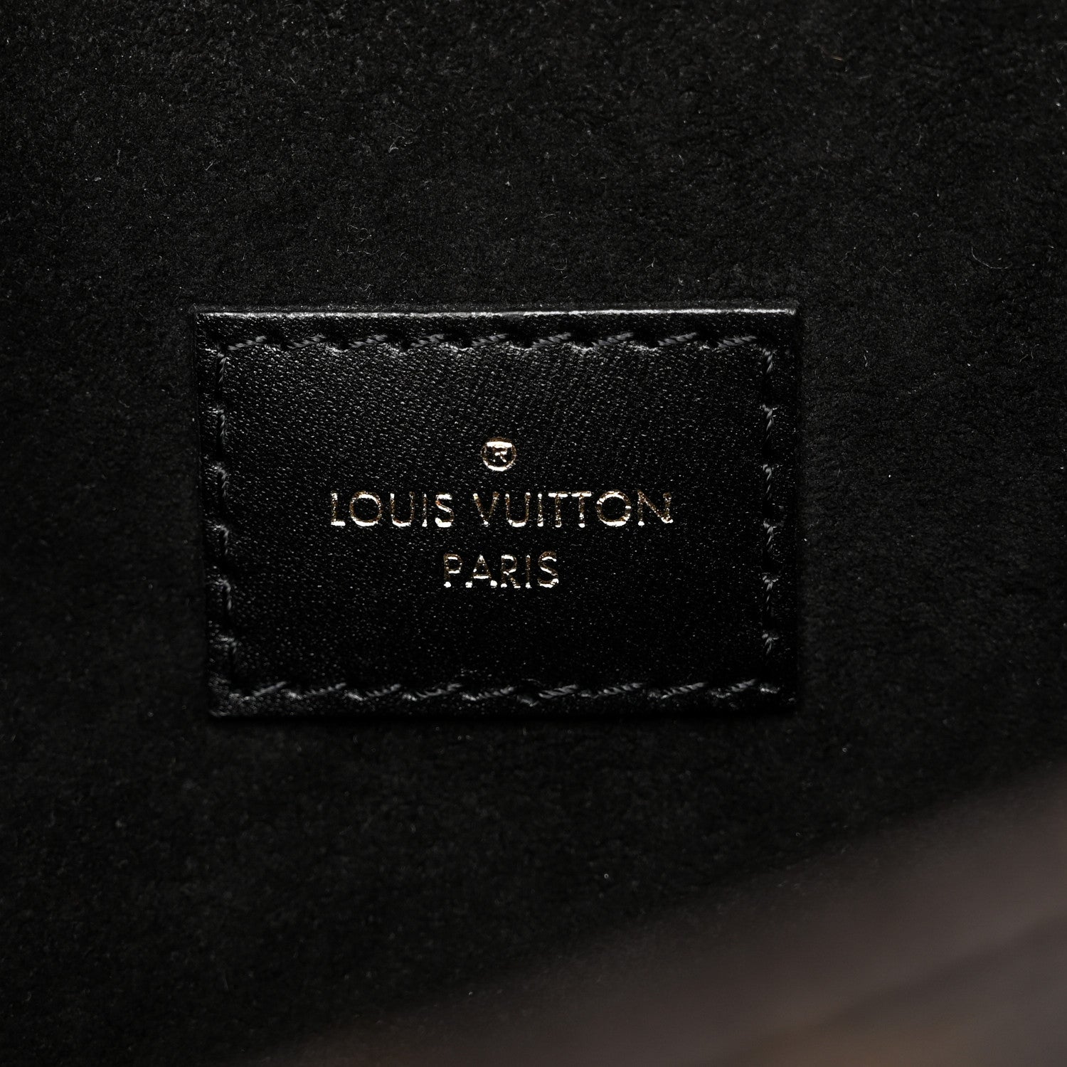 Reverse Monogram Pochette Metis